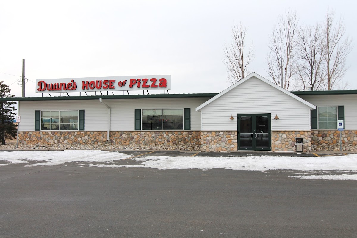 Duane's House Of Pizza - Moorhead